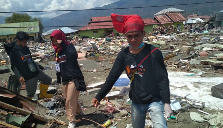 Gambar HMJ Jurnalistik Jadi Relawan Bencana Palu-Donggala